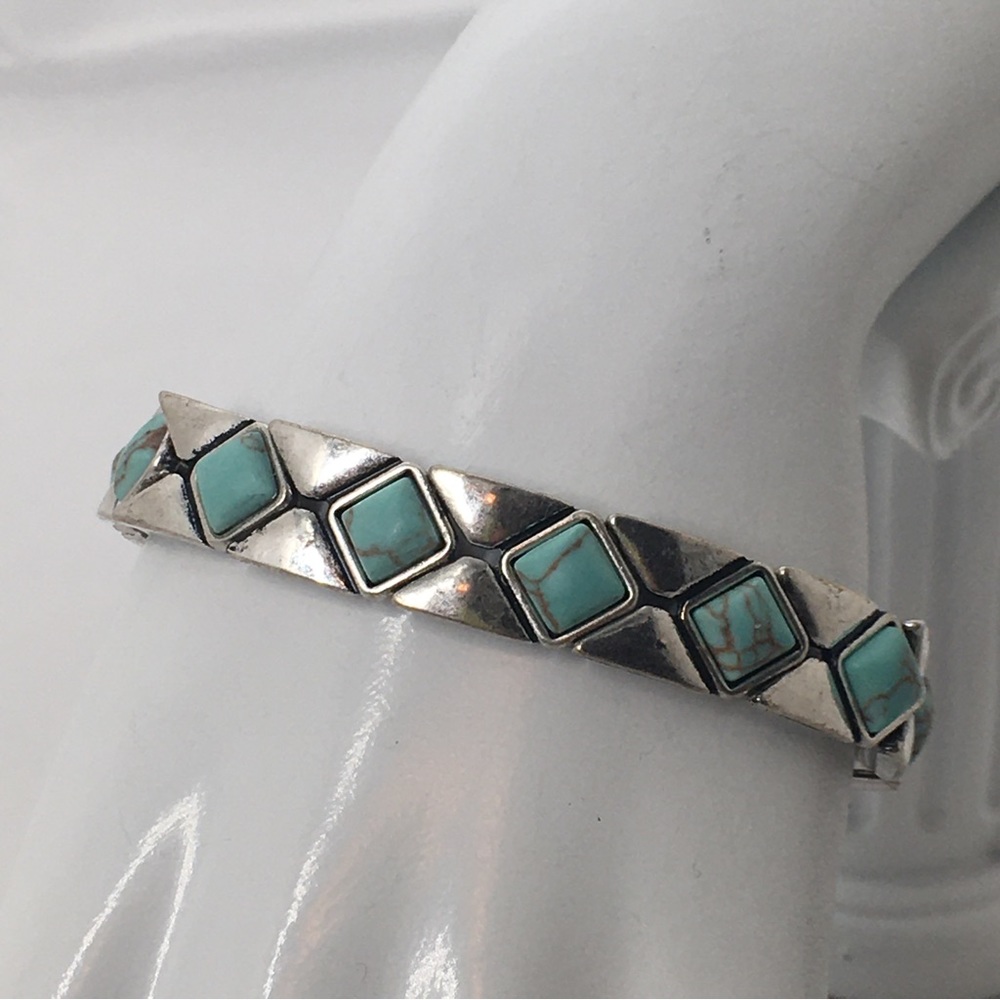 Fossil, Silver And Turquoise Stretch Bracelet, Nice Quality
